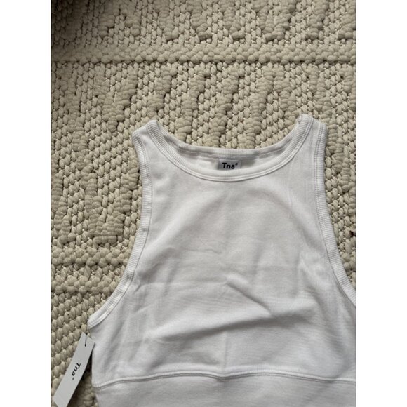 Aritzia TNA Avenue White High Neck Sleeveless Tank Basics Casual Loungewear NWT - Picture 3 of 7